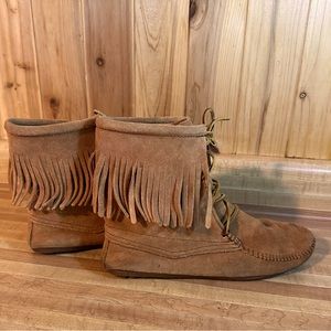 Minnetonka moccasins Ankle Suede Boots boho hippie cottage core